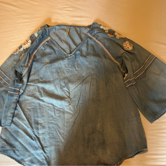 MÜR MÜR XL Chambray Boho Tunic Top Floral Embroidered 3/4 Sleeve Peasant Blouse - Picture 2 of 8